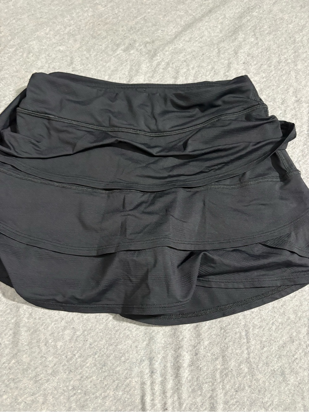Athleta Black Tiered Active Skort
